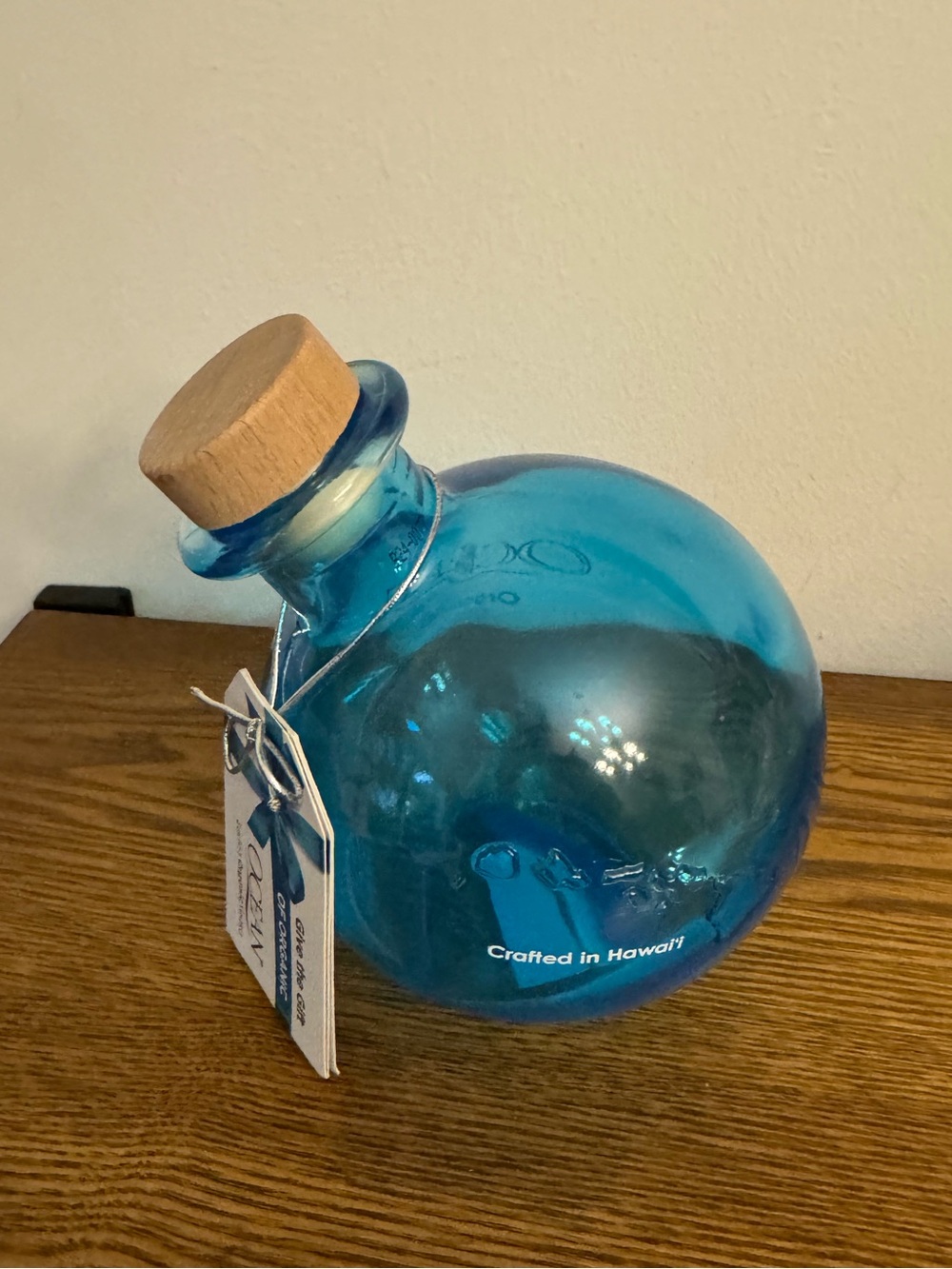 Stunning Ocean Organic Vodka Empty Bottle 750ml Hawaii